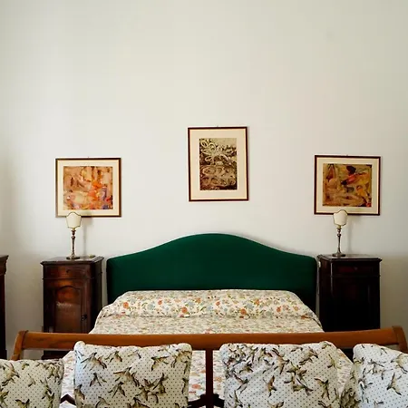 Maison Catalano Holiday home *